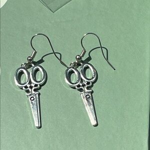 Silver tone Scissor Dangle Earrings new